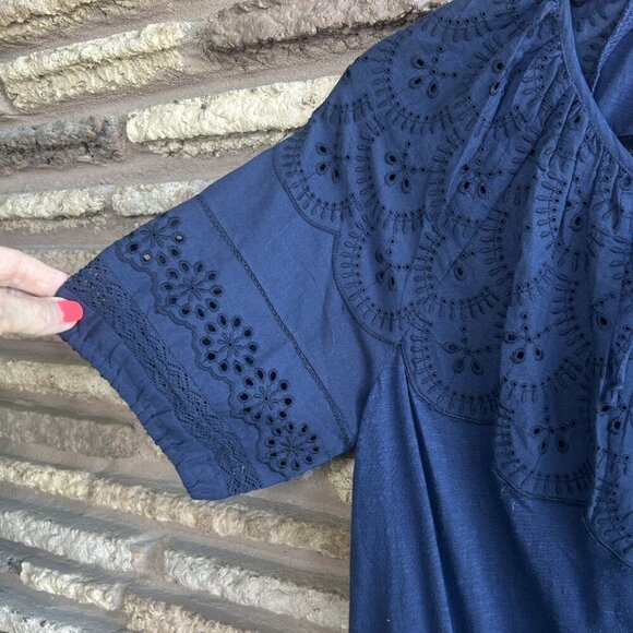 Lucky Brand Navy Blue Eyelet Peasant Tie Front 1/2 Sleeve Top Size Small - Picture 5 of 10